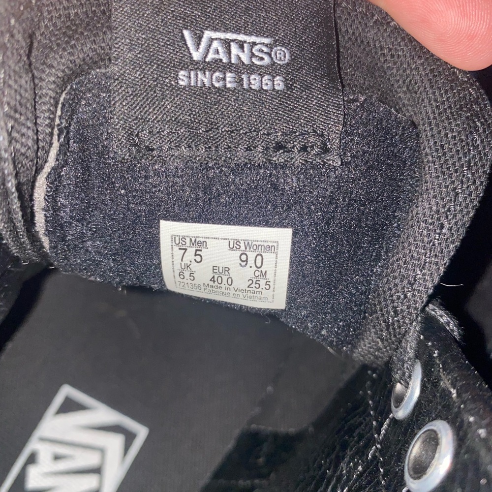 Womens high top vans - Picture 9 of 10